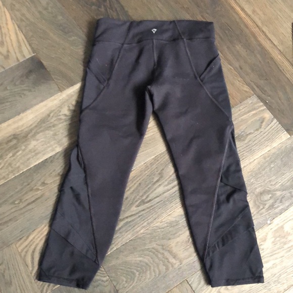 Ivivva Black mesh leggings - Picture 3 of 9